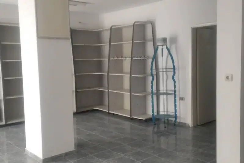 Shop in Stara Zagora, Operata