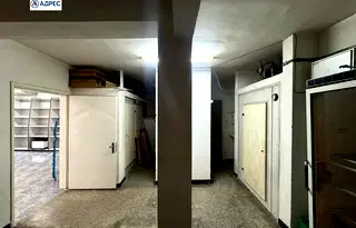 Магазин в Стара Загора, Операта
