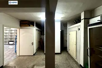 Магазин в Стара Загора, Операта