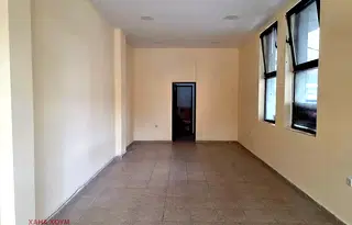 Магазин в Ловеч, Троян