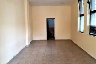 Магазин в Ловеч, Троян