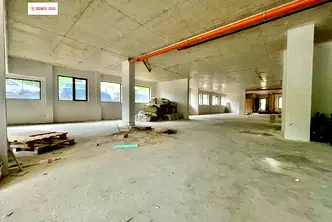 Магазин във Варна, Бриз