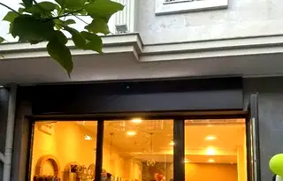 Магазин във Варна, Център