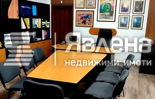 Магазин във Варна, Център