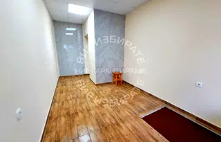 Магазин във Варна, Център