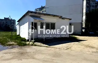 Магазин във Варна, Владислав Варненчик 2