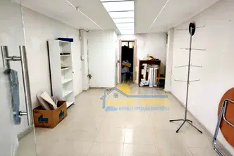 Магазин във Велико Търново, Център