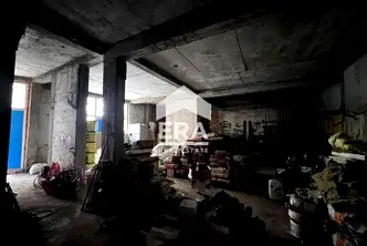 Магазин във Велико Търново, Зона Б