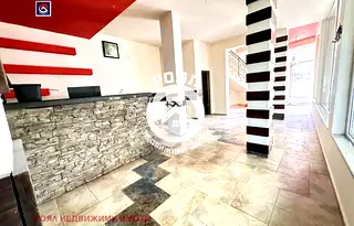Заведение в Пловдив, Христо Смирненски