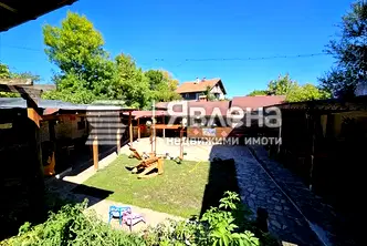 Заведение в София, с. Вакарел