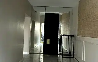 Заведение в София, Център