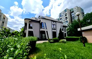 Заведение в София, Красна поляна 2