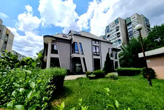 Заведение в София, Красна поляна 2