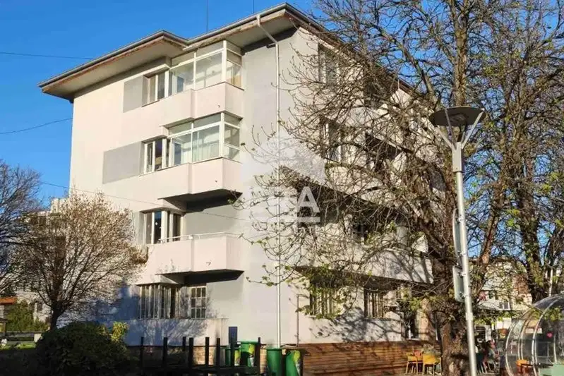 Venue in Yambol, Centyr