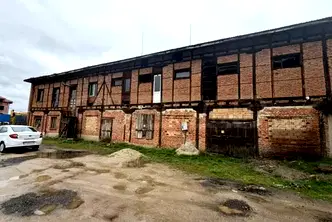 Склад в Благоевград, Добринище