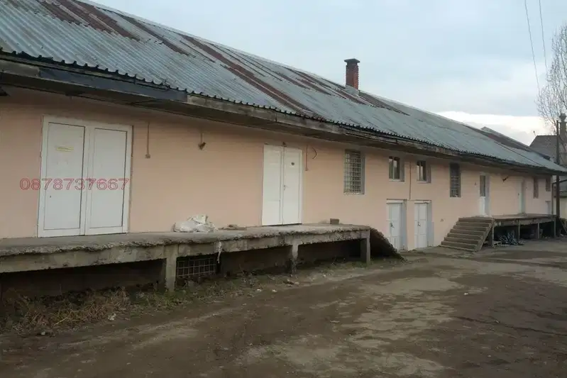 Склад в Монтана, Промишлена зона