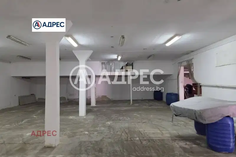 Склад във Варна, Провадия