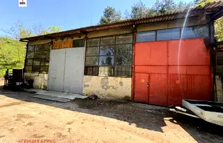 Склад в Русе, Средна кула