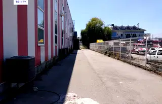 Склад в София, Република