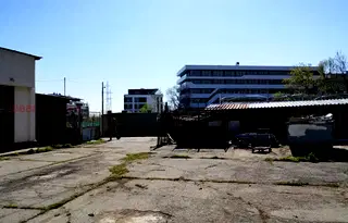 Склад в София, Симеоново