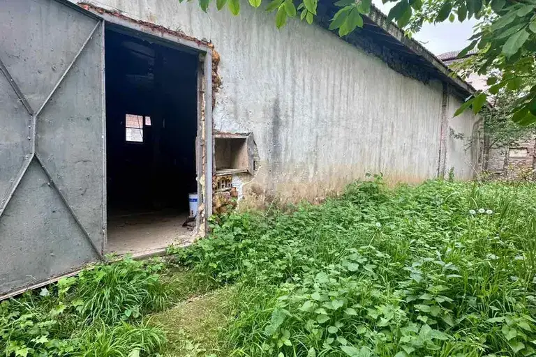 Warehouse in Oblast Lovech, Troyan