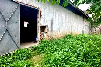 Склад в Ловеч, Троян