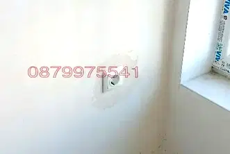 Склад във Варна, Владислав Варненчик 1