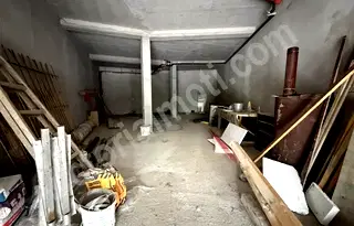 Склад във Велико Търново, Зона Б